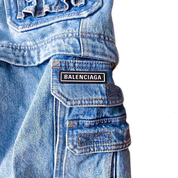 Balenciaga Convertible High Waist Cargo Jeans - Picture 3 of 8